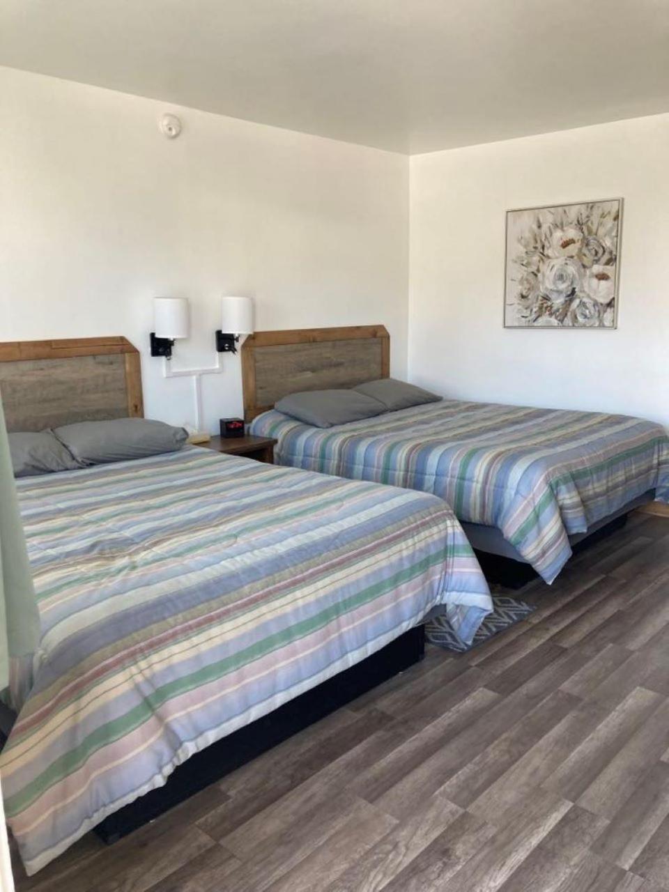 John Day Motel Экстерьер фото